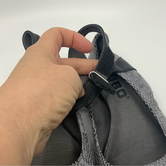 TSUBO‎ leather flats. - Picture 7 of 14